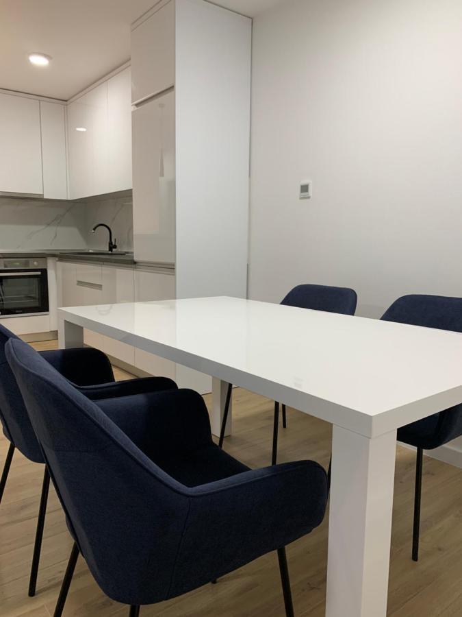 Central Аpartment Foca With Garage 外观 照片